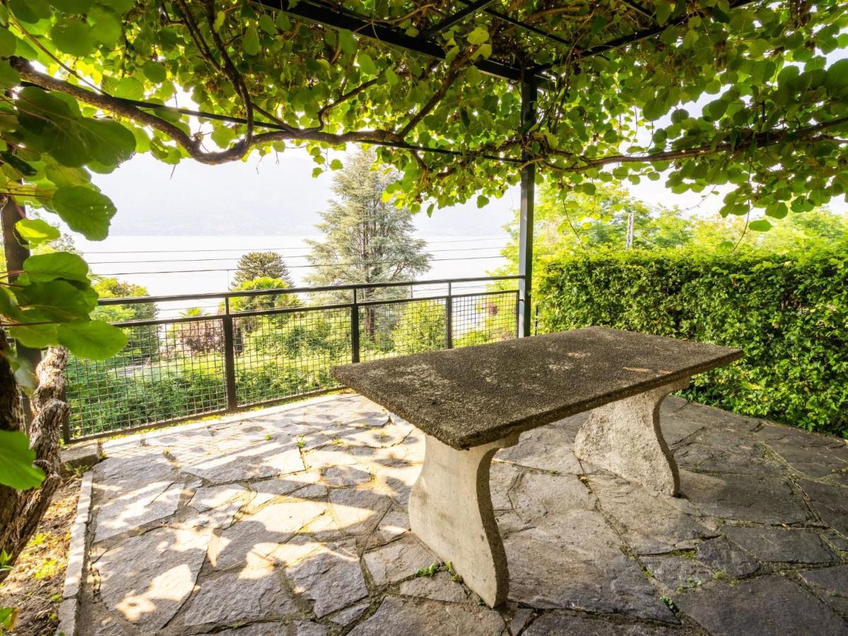 Apartment Malpensata By Interhome Porto Valtravaglia Bagian luar foto